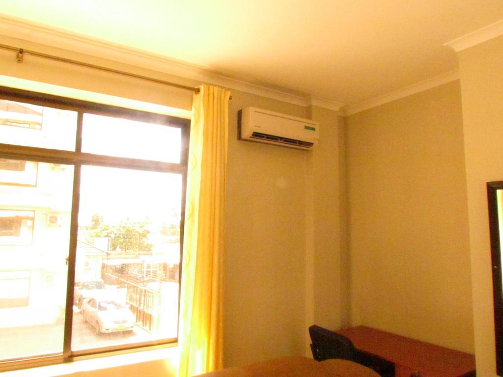 FQ Hotel Limited Dar es Salaam Esterno foto