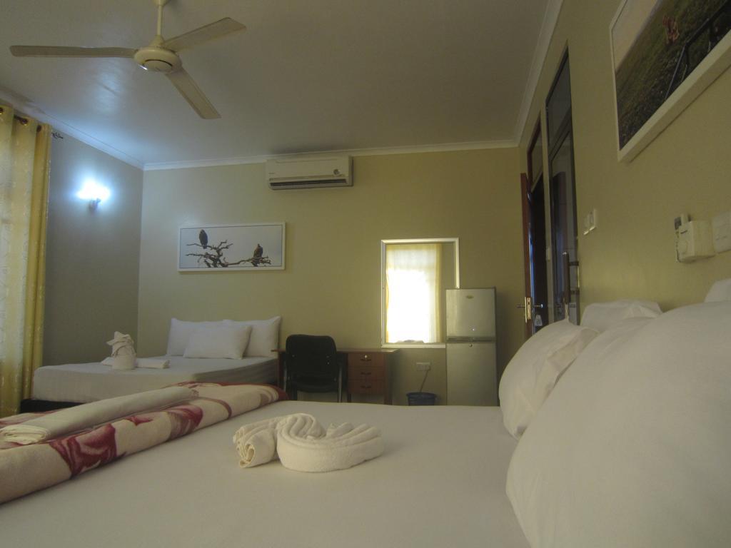 FQ Hotel Limited Dar es Salaam Esterno foto