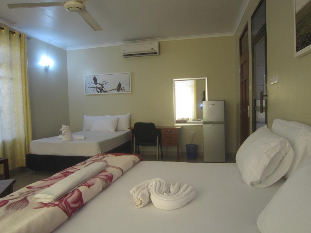 FQ Hotel Limited Dar es Salaam Esterno foto