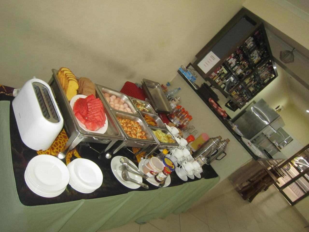 FQ Hotel Limited Dar es Salaam Esterno foto